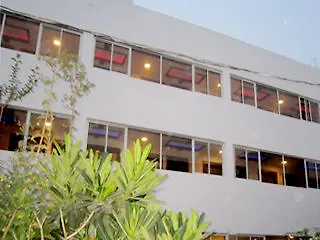 Hotel Eminent 아그라