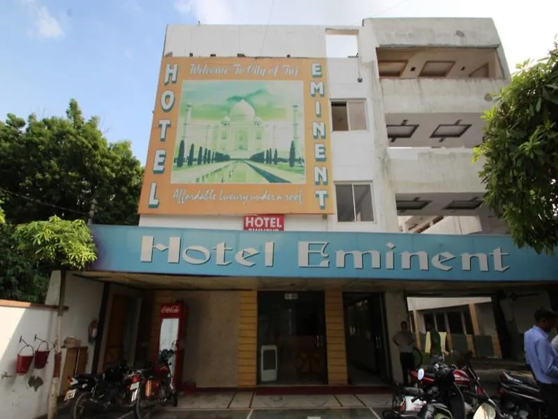 Hotel Eminent 아그라