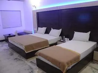 Hotel Eminent Agra