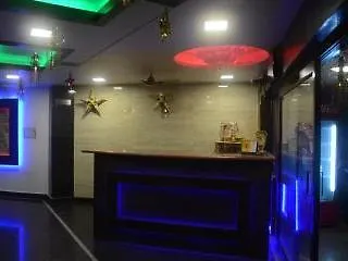 Hotel Eminent Agra